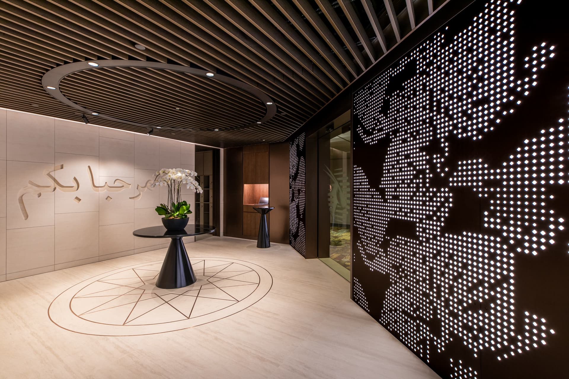 Airline Lounges Collection